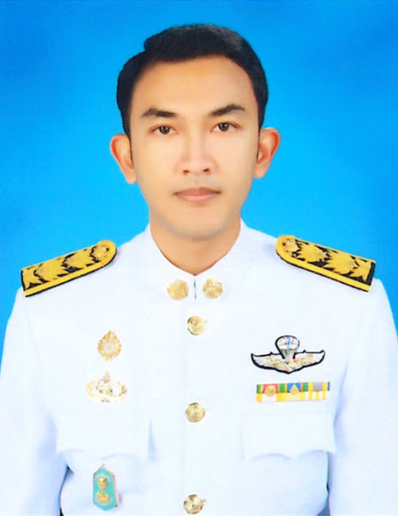 นายชัยภัคฐ์  มั่นคงเศวตวงศ์